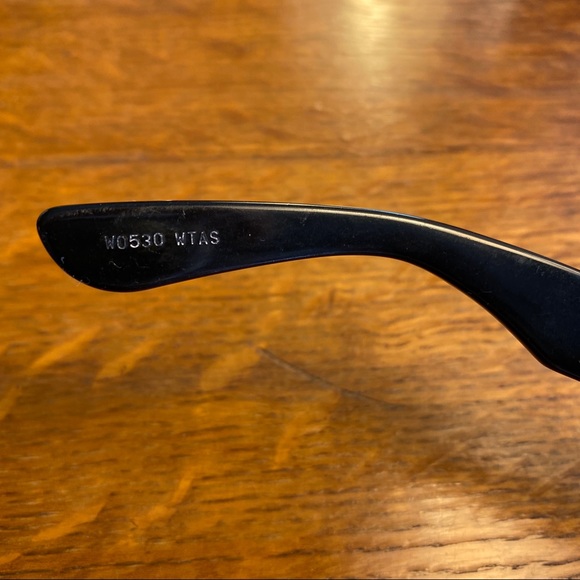 Vintage Ray Ban Wayfarer 2 Bausch & Lomb Tortoise Shell Sunglasses - Picture 7 of 10